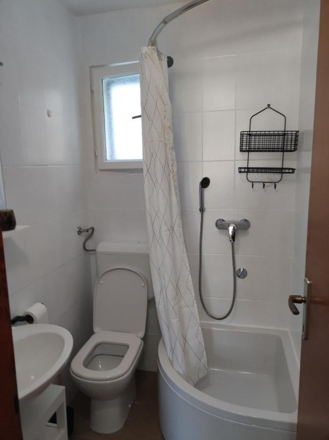 Apartment Stari Murter Bagian luar foto